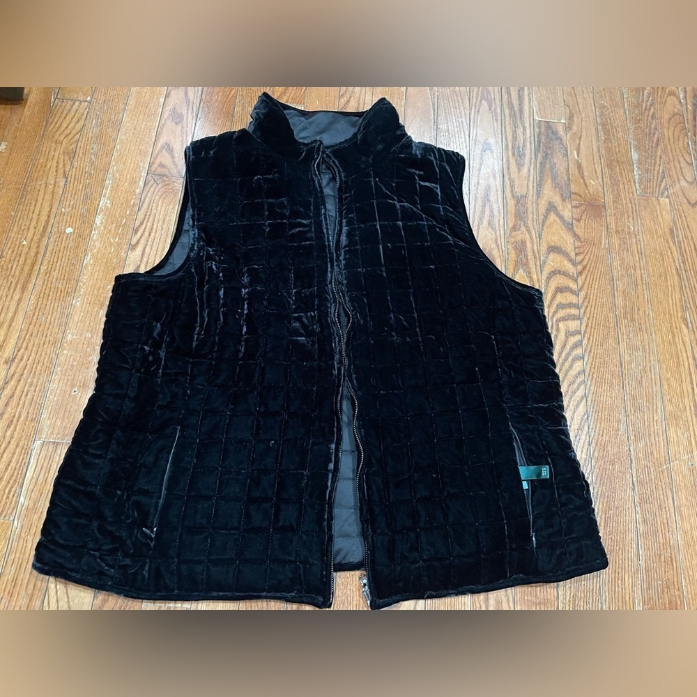 Ralph Lauren Black Reversible Quilted Women's Vest - Picture 8 of 9